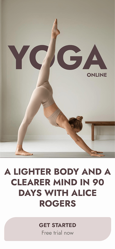 Top section of the yoga coach’s Beacons-style website built on Taplink
