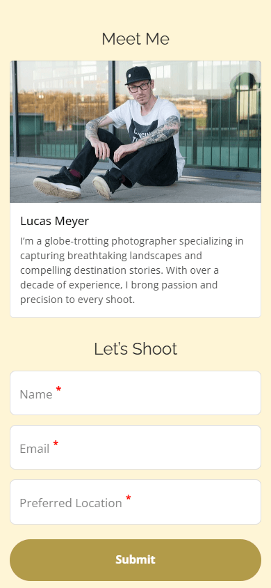 Bottom of the photographer’s website generated with Taplink
